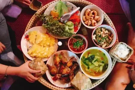 10 Thai Customs That Might Suprise You